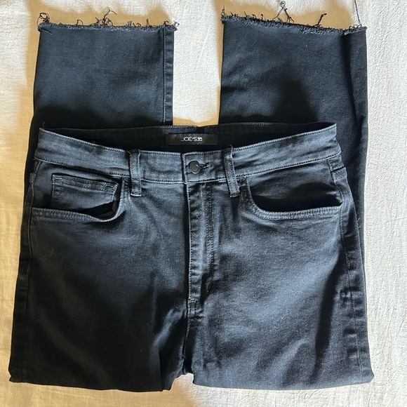 Joe’s Cropped Jeans - Picture 1 of 7